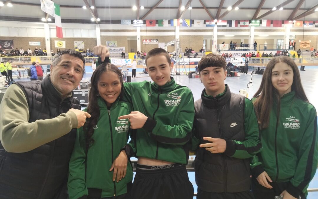 𝗖𝗔𝗠𝗣𝗜𝗢𝗡𝗔𝗧𝗢 𝗜𝗧𝗔𝗟𝗜𝗔𝗡𝗢 𝗜𝗡𝗗𝗢𝗢𝗥 𝗔/𝗝/𝗦